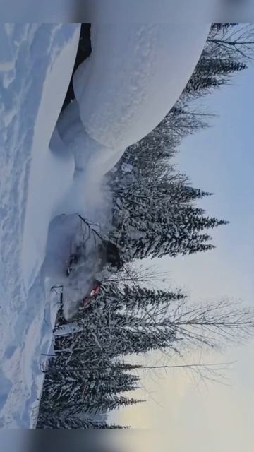 Прыжок с крыши дома #polaris #matrix #приисковое #snow #9r #эндуро