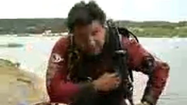 Водолазы ищут клады смотреть онлайн