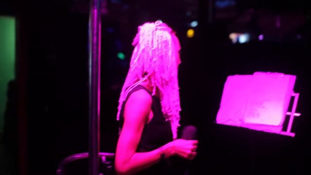 Юлия Орешко live vocal. 7up Щелкино. смотреть онлайн