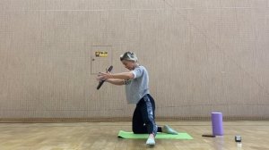 пилатес с изотоническим кольцом и миофасцелярный релиз с фитнес роллом