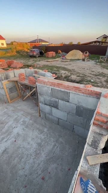 Жена  приехала на проверку нашей стройки 🏗️ 🏡