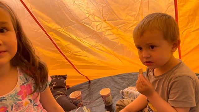 24 часа в палатке смотреть онлайн