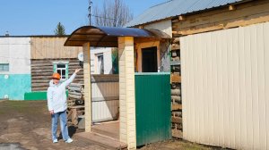 УСТАНОВИЛИ НОВЫЙ КОЗЫРЁК И ФОНАРИ, ПЛАНЫ НА БУДУЩЕЕ ИЗМЕНИЛИСЬ. Из города в деревню 802 серия