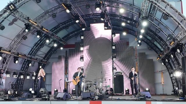 Концерт Игоря Саруханова на день России и день города Эспланада Перми 2024 смотреть онлайн