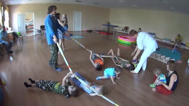 Праздник для выздоравливающих детишек в гостинице "Салют" 9 смотреть онлайн