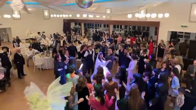 Езидская свадьба / Dawata Ezdia Wedding смотреть онлайн