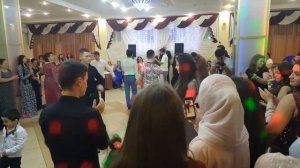 кабардинская песня на Балкарской свадьбе .