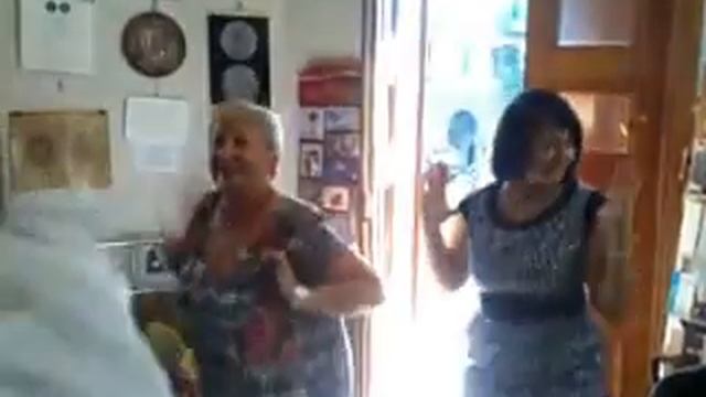 Танцуют все! 2014 09 02 16 26 11 смотреть онлайн