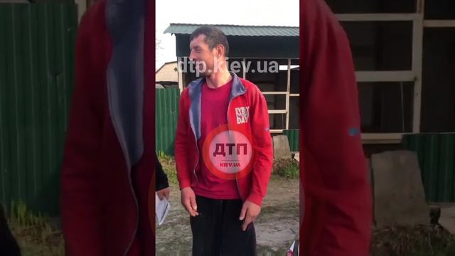 Видео с места: Тро под Киевом остановили пьяного нащадка Валеру на элитном Опель: 2.13 всего смотреть онлайн