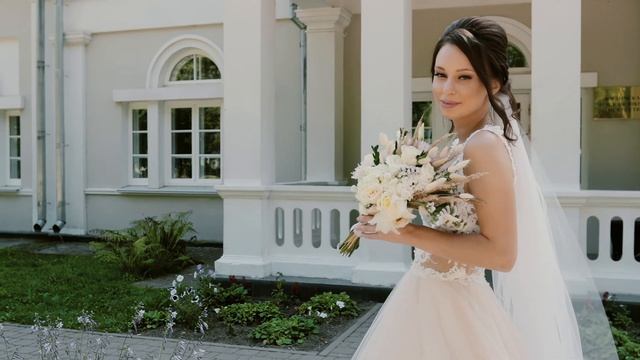 Свадебный клип Саши и Маши (4K) смотреть онлайн