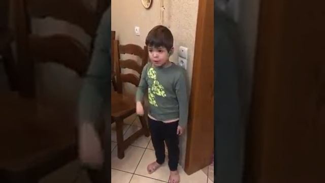 Поцан тупит смотреть онлайн