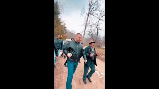Платите всего 300 тыс. сомов / Каныбек Туманбаев посетил пансионаты «Арсланбоб» и «Арстанбап-Ата» смотреть онлайн