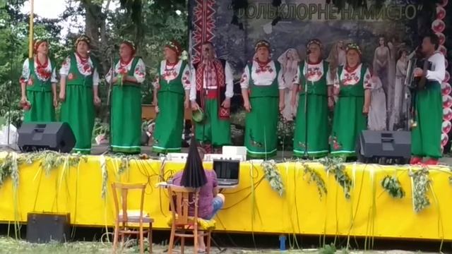 Песня А в Ярини за двором смотреть онлайн