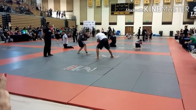 Revolution Peak MMA & Fitness смотреть онлайн