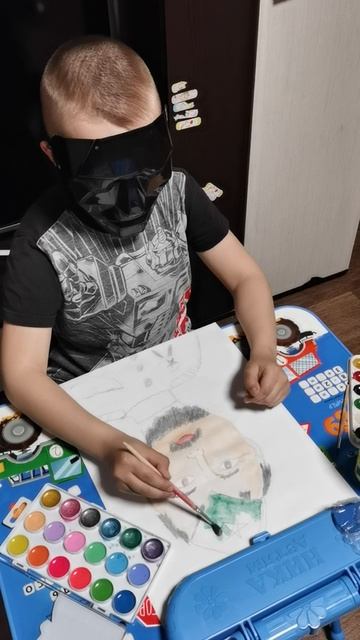 Рисуем 🖌️ военного на школьную выставку 😁👋👋 смотреть онлайн