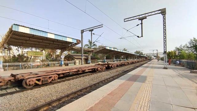Fastest 100 kmph Diesel + Electric Freight Trains - INDIAN RAILWAYS смотреть онлайн