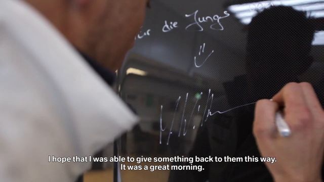 In the heart of BMW - DTM champion Marco Wittmann visit the BMW Group plant in Munich | AutoMotoTV смотреть онлайн