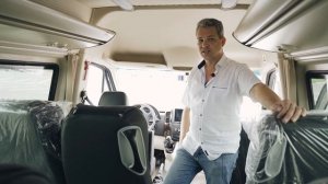 Первый китайский микроавтобус туристического класса Хайгер 6751