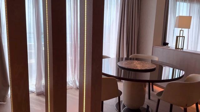 Отель Amathus Beach 5* /Кипр/Номера, бассейны и пляж смотреть онлайн