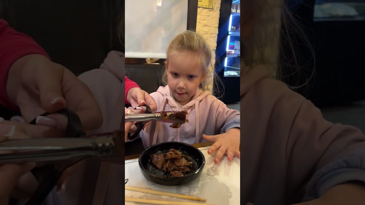 Обед #дочки #многодеточки #мамаблогер #многодетнаясемья #корейскаякухня#двойняшки#погодки#сестры смотреть онлайн