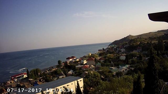 Вебкамера "Солнечногорское. Дом отдыха Джур-Джур". Запись 17.07.2017 19:00:05 смотреть онлайн