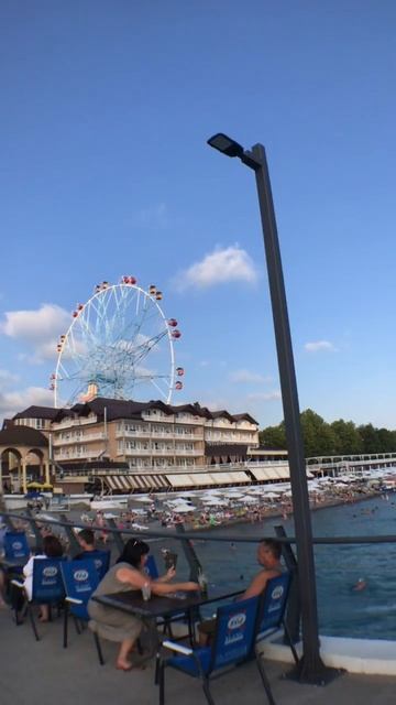 🌎Лазаревское сегодня: Колесо Обозрения и панорама пляжа с Центрального Пирса!☀️🌴😁👍 смотреть онлайн