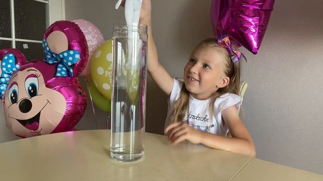 Unpacking Barbie Color Reveal. Распаковка Барби. смотреть онлайн