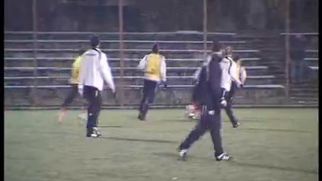 No comment: The National team practicing on Gerena смотреть онлайн