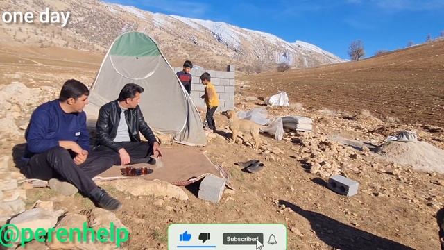 In search of roya's mother : benefactors build houses for pregnant women смотреть онлайн