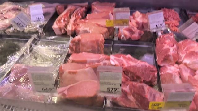 Геленджик. Супер маркет Перекресток. ЦЕНЫ ЖГУТ. 17.06.24г смотреть онлайн