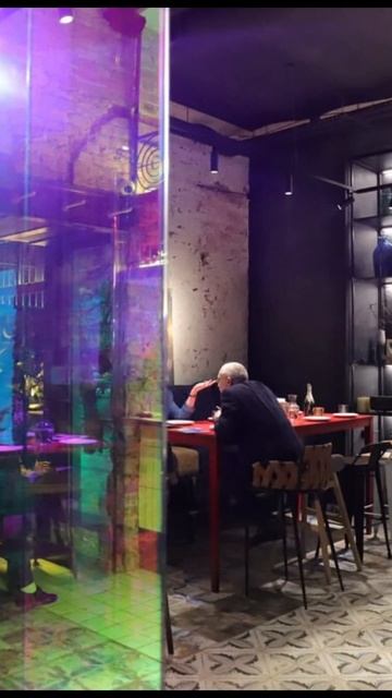 Место с вкусной Израильской кухней #влог #еда #кафе #ресторан #обзор смотреть онлайн