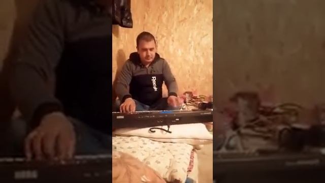 Ин суруди навбати барой мухлисхой азиз,лайку патписатсара ай ёд набароред смотреть онлайн