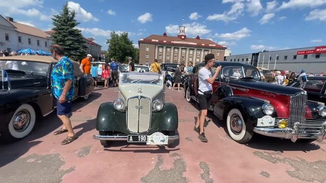 Заезд ретро автомобилей в Йыхви (и немного в Силламяэ) - (Vanasõidukite suursõit 2021) смотреть онлайн