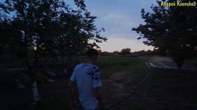 ВИТАЛИК И АНГЕЛИНА ЕДУТ В ГОСТИ В КРАСНОДАР / В ГОСТЯХ У ИВАНА / ОБЗОР ОГОРОДА НАТАЛЬИ И АЛЕКСАНДР смотреть онлайн
