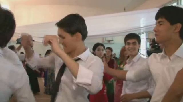 Выпускной Ашхабаде смотреть онлайн