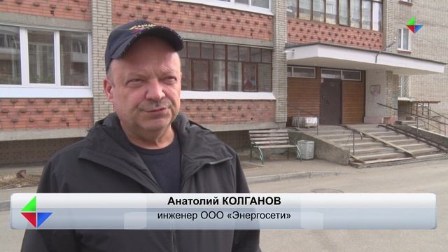 Установку новых лифтов проводят в Лесном