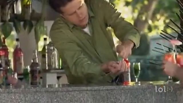 Деньги в плавках смотреть онлайн
