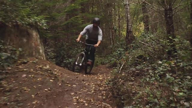 This Is Why We Love Mountain Biking - Downhill/Freeride Lifestyle 2022! смотреть онлайн