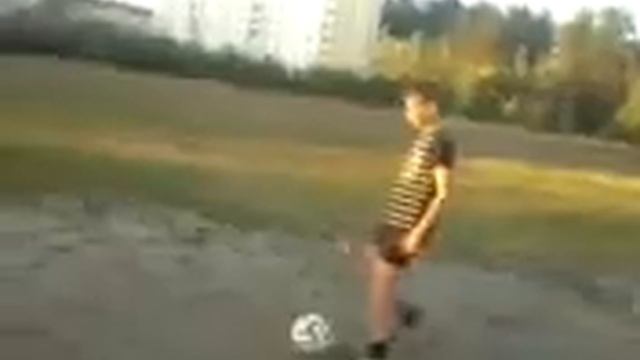 УЛИЧНЫЙ ФУТБОЛ* ПОЕХАЛИ! смотреть онлайн