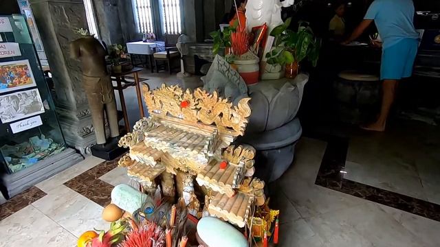 Тайланд 2020г. Вкуснейшая еда в веганском кафе. Черная свинья на пляже. Выпуск №11 смотреть онлайн