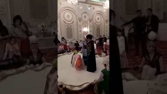 Бесік тойға жасалған жаңа сценарий!!. Халық көңілінен шығып жатыр!!! смотреть онлайн