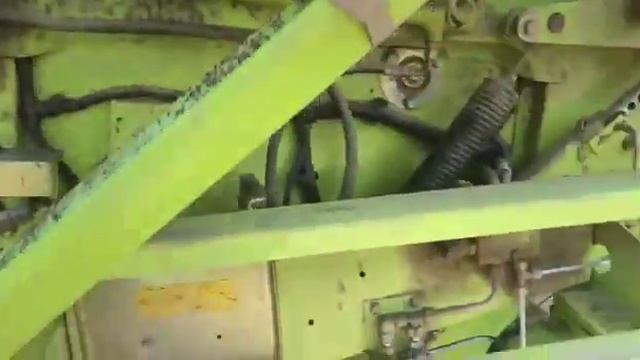 Компания "АгроЗаказ" продаёт надёжный пресс-подборщик Claas Rolland 250 и запчасти к нему. смотреть онлайн