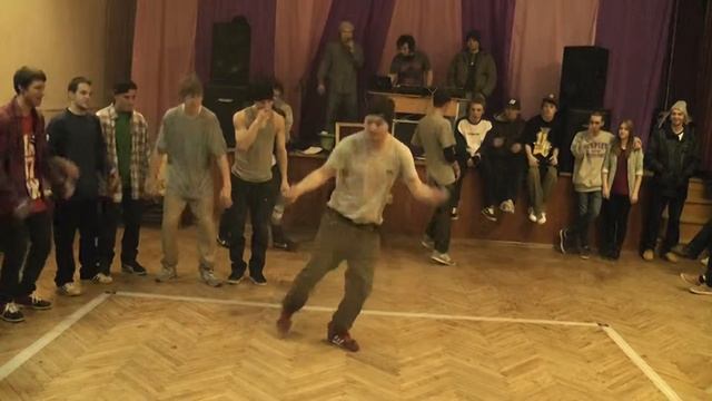 Xiп-Хоп ХАТА | Judes Bboy Vinnie Pooh (East Side B-boys) смотреть онлайн