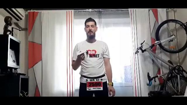 Альметьевские бегуны просят разрешить им бегать по утрам смотреть онлайн