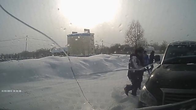 Криминальные разборки за рынок перевозок в стиле 90-х смотреть онлайн