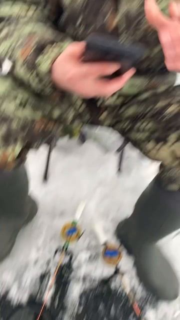 Рыбалка в палатке Куб от компании Улов смотреть онлайн