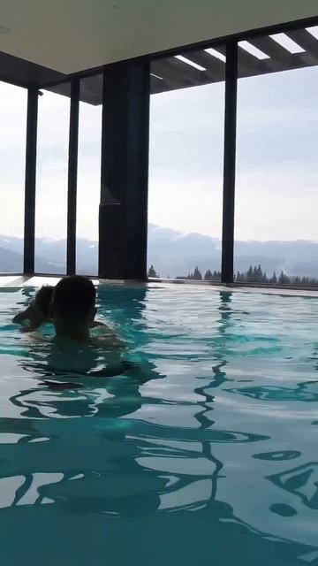 Шпиці hotel & spa, pool смотреть онлайн