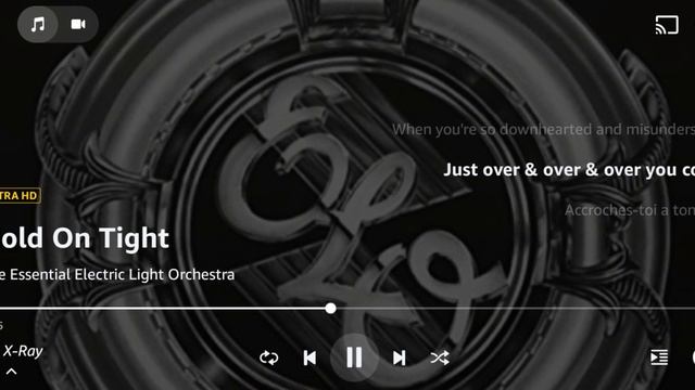 Electric Light Orchestra - Hold On Tight (lyric video) смотреть онлайн