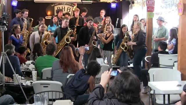 2014 Kris Sax Finale смотреть онлайн