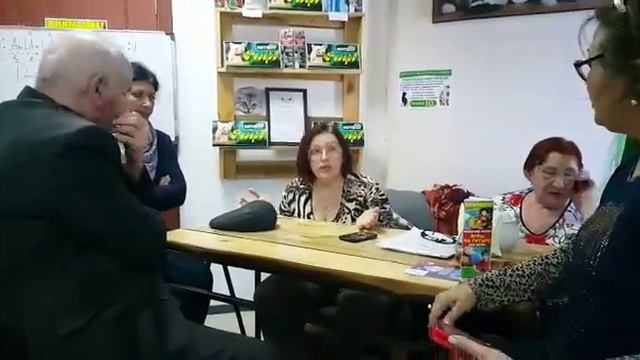 Встреча пенсионеров Дома-Интерната в Кафе. смотреть онлайн